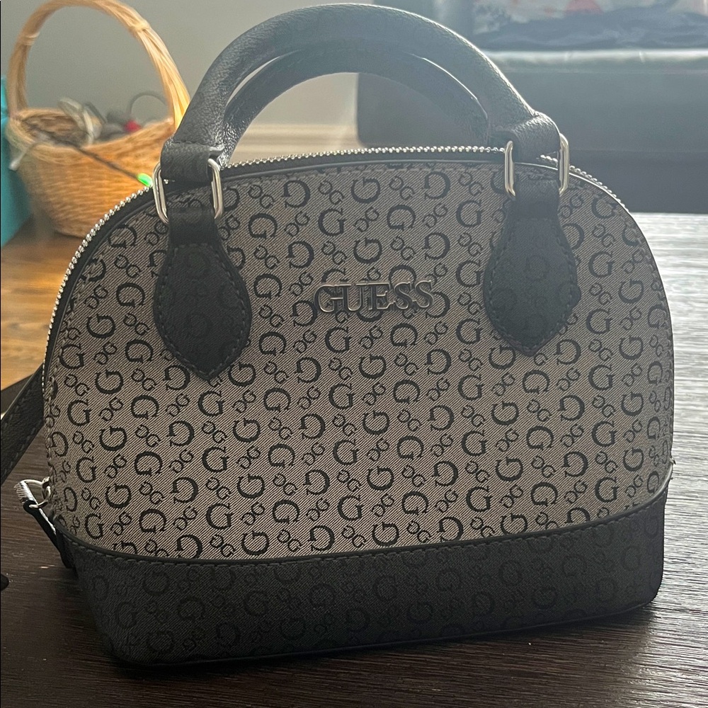 guess handbag
